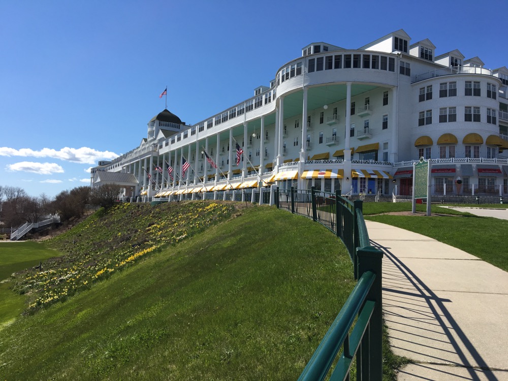 On The Road Grand Hotel Mackinac Island Mi Susan Carlson Quilts