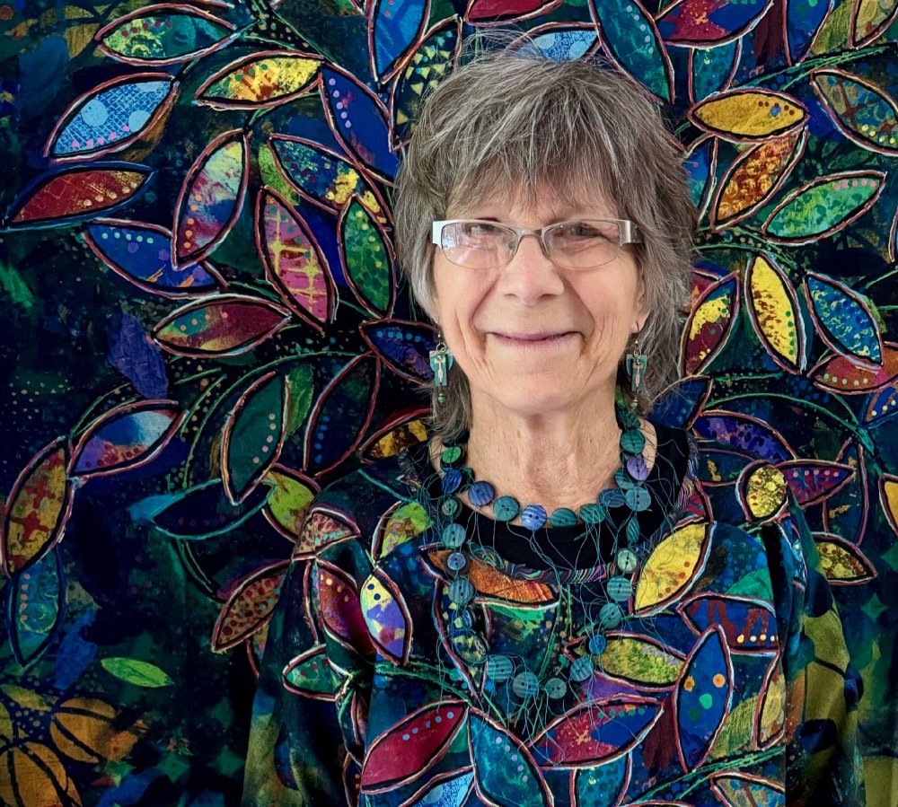 Susan Carlson On the Road: Relaxing Into Fabric Collage in WI—at Woodland Ridge Retreat, Part 1 Susan Carlson On the Road: Relaxing Into Fabric Collage in WI—at Woodland Ridge Retreat, Part 1